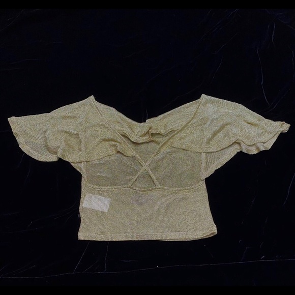 Urban outfitters flowing gold shimmer top - Picture 2 of 3